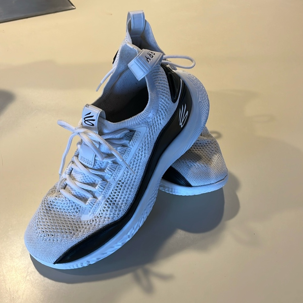 Under Armour Curry Flow 8 Zen